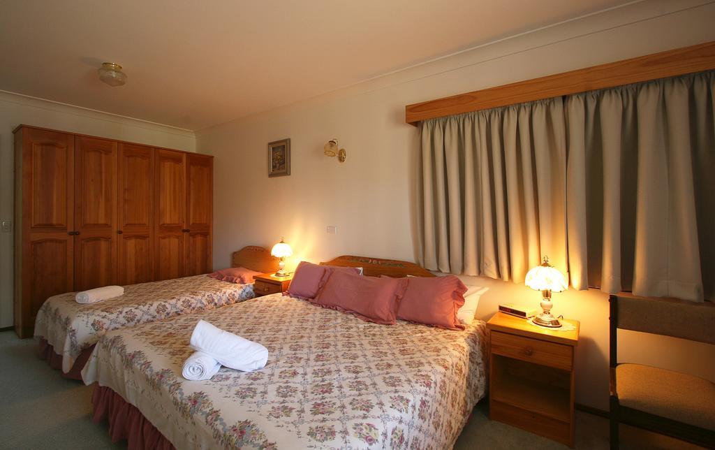 Chalet Swisse Spa Malua Bay エクステリア 写真